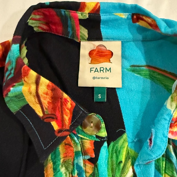 Farm Rio Button Up - Picture 2 of 2